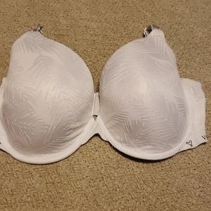 VS Bra